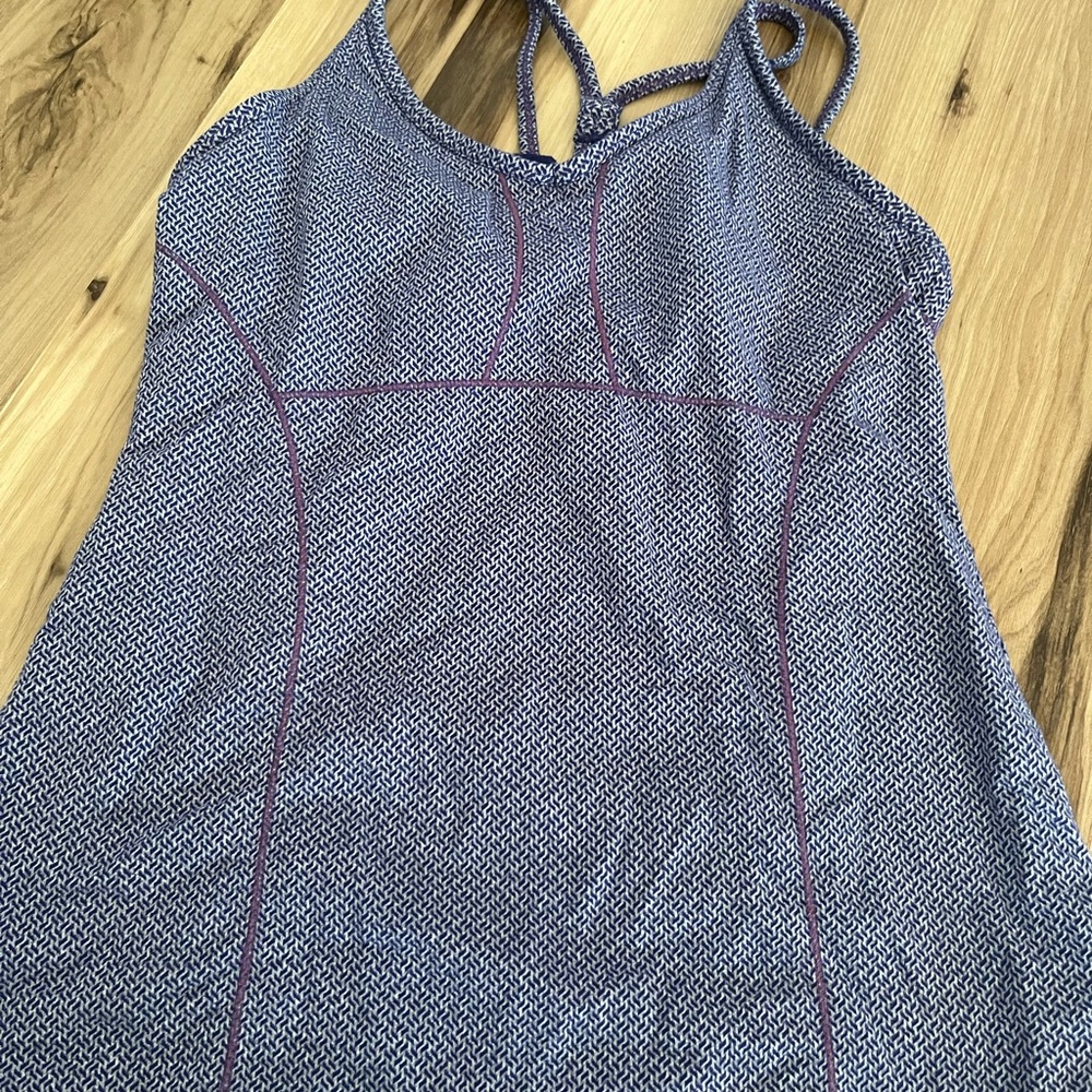 ATHLETA Empowerment Tank Top medium Purple Herringbone 963994